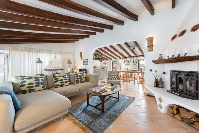 Penthouse with terrace for sale in the town Pollensa, North Mallorca — photo 2
