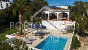 Ref. PRO213 – Modernized, traditional chalet with spacious garden and heated pool – just a few minutes walk away from the marina in Porto Petro — photo 6