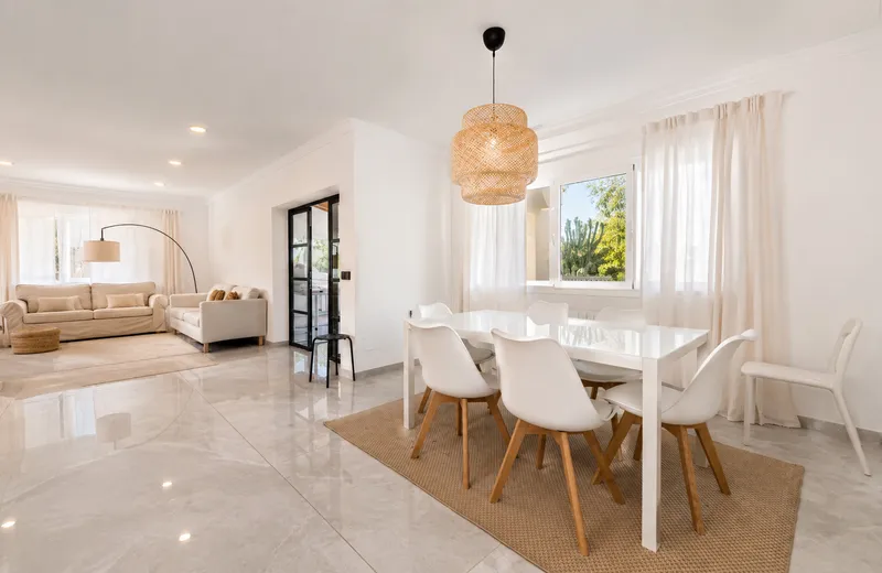 Family villa with private pool and Mediterranean garden in Santa Ponsa — photo 5