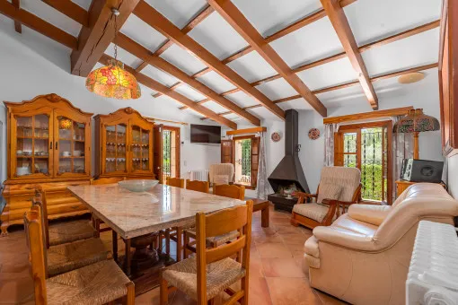 Costa de los Pinos, Unique House with Private Beach Access and Singular Architecture Available for Rent in Autumn — photo 10
