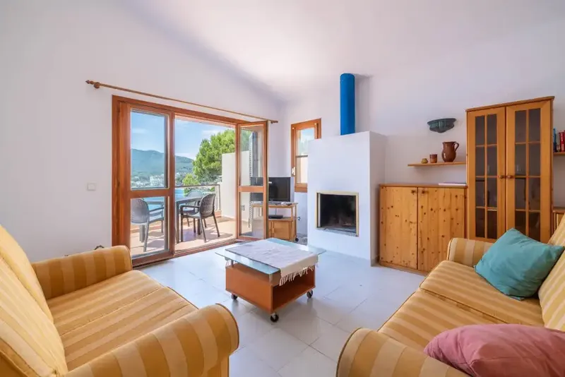 This apartment in Canyamel offers stunning panoramic sea views and is just a few minutes' walk from the beach. — photo 4