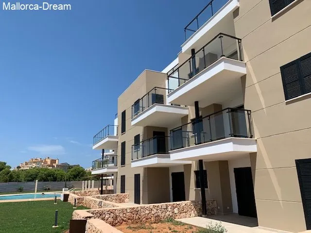 Sa Coma: Newly built apartments near the beach with 3 bedrooms, air conditioning, underfloor heating, underground parking and storage room — photo 6