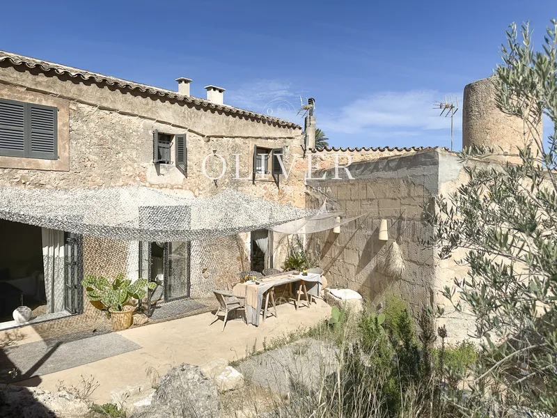 Beautiful village house in Algaida — photo 1