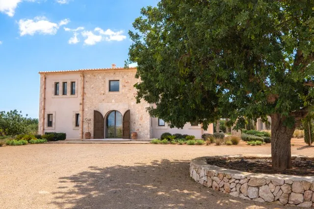 Brand new finca with sea views for sale in Cala Llombards, Santanyi, Mallorca — photo 2