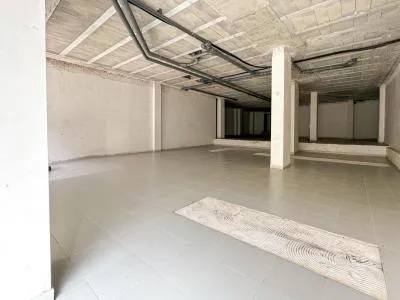 Business Premise - Inca, Built Surface 208m², Plot Surface 1162m², 1 Bathroom — photo 2