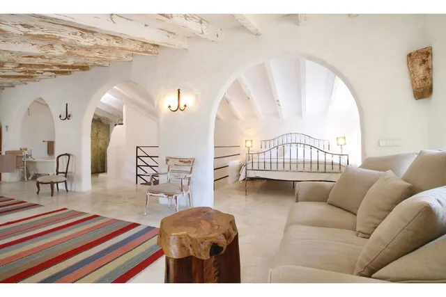 Beautiful town house with rental license for sale in Pollensa, North Mallorca — photo 9