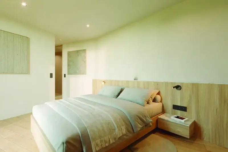Elegant penthouse for sale in a new exclusive development in the lively neighborhood of Cala Major, Palma — photo 11