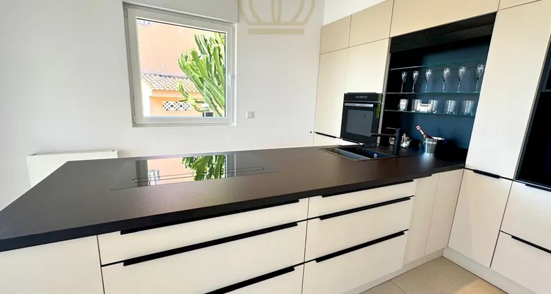 Modernised villa in Palmanova with pool and sea views for sale — photo 12