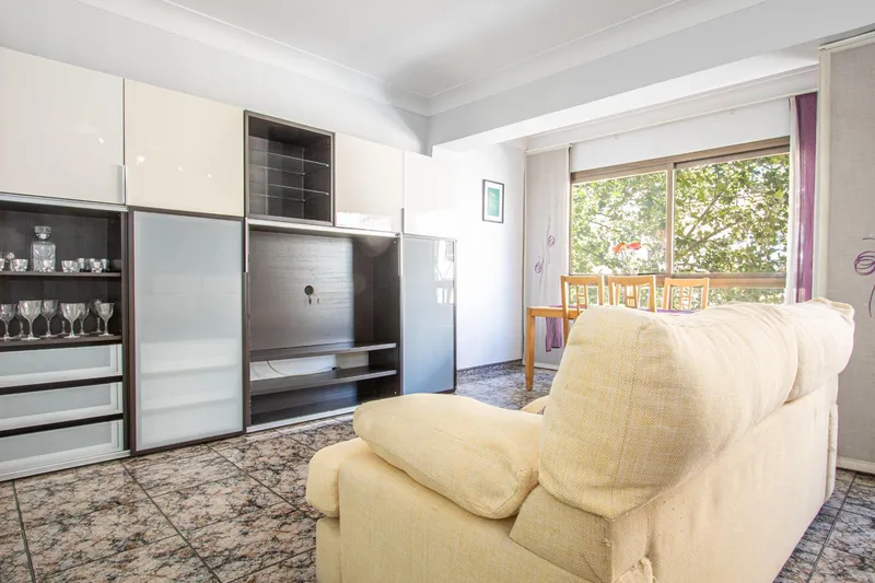 Opportunity in Pere Garau! Bright and Ready to Become Your First Home — photo 4