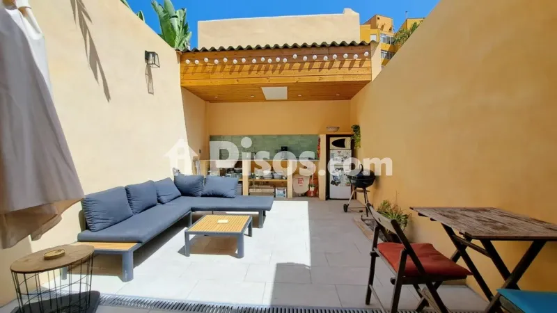 Apartment on Carrer de Barrera — photo 2