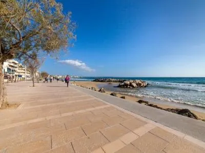 Delightful newly renovated penthouse with sea view in Molinar — photo 9