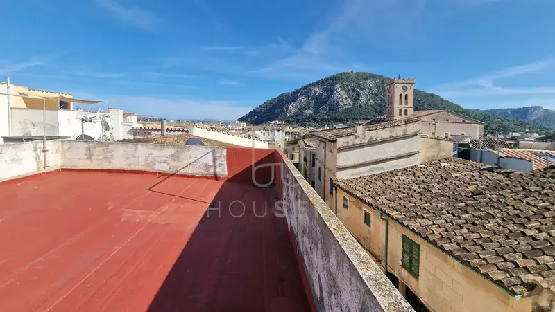 Townhouse in the Center of Pollensa for Full Renovation — photo 5