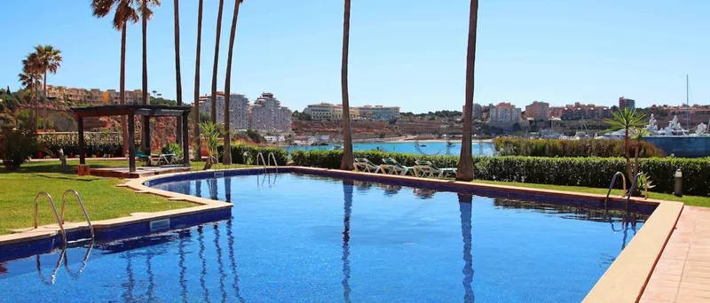 Exceptional apartments in Santa Ponsa in apartment complex with direct sea access — photo 4