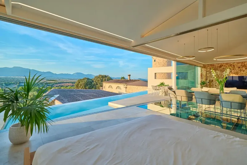 Exclusive - Located in the charming village of Costitx, this stunning 4-bedroom luxury villa combines modern interiors and l — photo 6