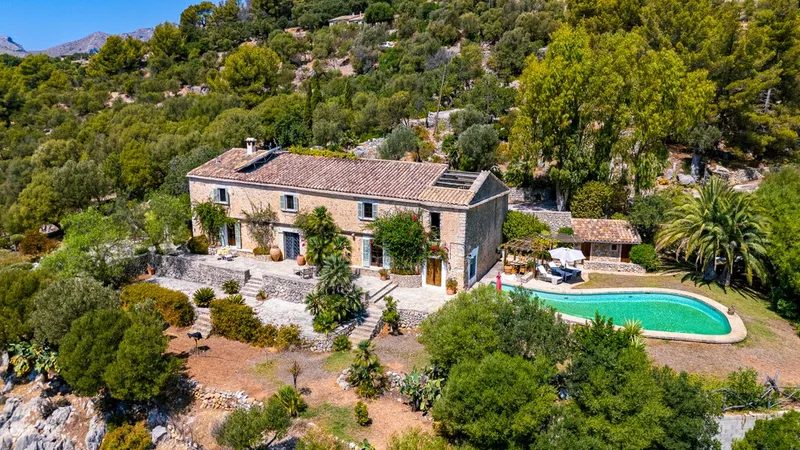 Galilea rustic style country property for sale with private pool and private terrace — photo 1