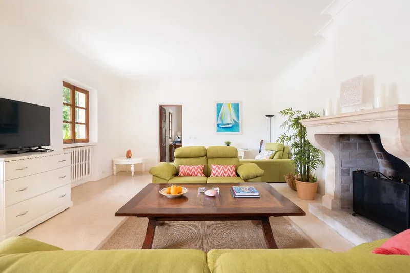 Opportunity! Exclusive finca with a holiday rental license (ETV) located in one of the best and most coveted areas on the outskirts of Pollensa. — photo 10