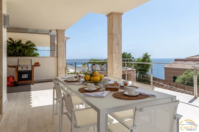 Exclusive Frontline Luxury Villa with ETV License, Pool and Stunning Sea Views in Cala Magrana, Mallorca — photo 10