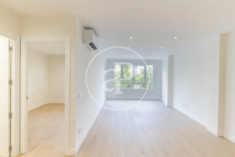 Piso con ascensor en venta en Llevant — photo 1