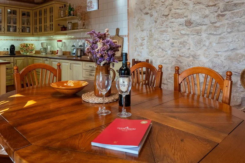 Authentic finca near Santanyí with holiday rental licence — photo 10
