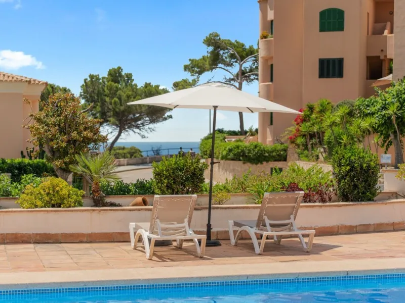 Spacious dual apartment in Camp de Mar - 4 bedrooms, 123 m² — photo 1