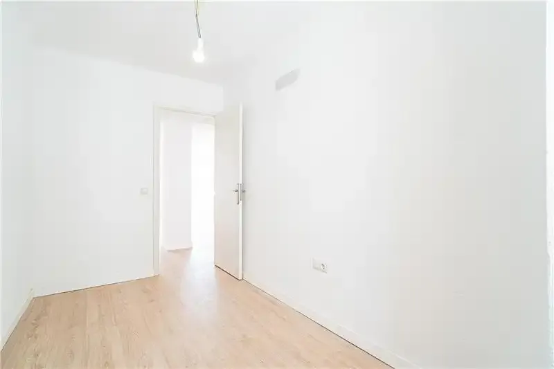 Palma. Colegios- Son Dameto. Apartment with views of the Bay with an area of approximately 95m² plus terrace of 8m2. The property consists of a — photo 6