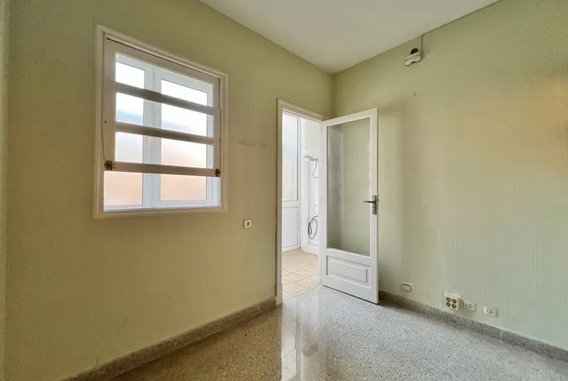 Apartment to renovate in the center of Palma — photo 3