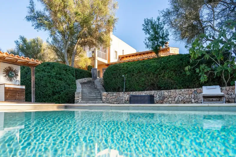 Absolute tranquility in the heart of Mallorcan nature and, at the same time, excellent connections to the island's main points. — photo 12
