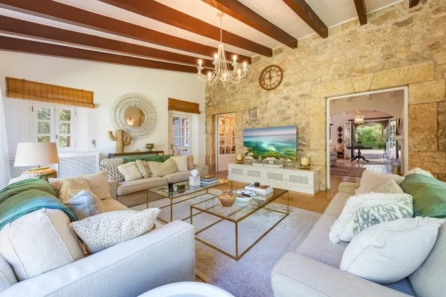 Outstanding country home with rental license for sale in Pollensa, north Mallorca — photo 10