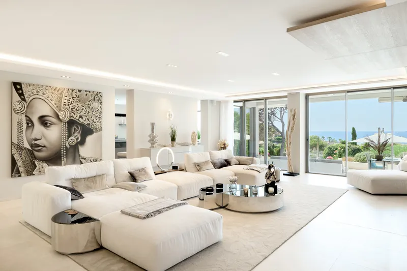 Exclusive: Impressive designer villa with sea views and garden - Marcel Remus Real Estate — photo 5