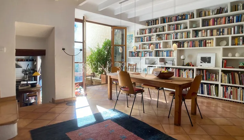 Townhouse in Fornalutx — photo 1
