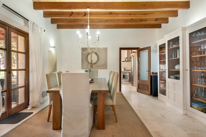 Exclusive finca with sea and distant views, generous living space, ETV license and well-kept garden — photo 12