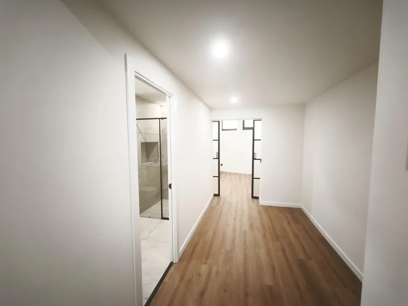 Design loft apartment 71 m2, brand new · industrial style and top quality finishes — photo 6