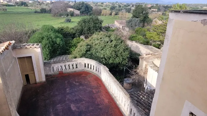 Inmobiliaria Vivancos sells the largest manor house in the village of Algaida. The property has 500 built square meters on a plot of 710 — photo 7