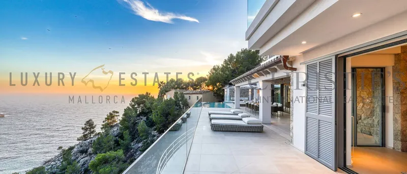 Modern Mediterranean luxury villa in Puerto de Andratx with sea views — photo 5