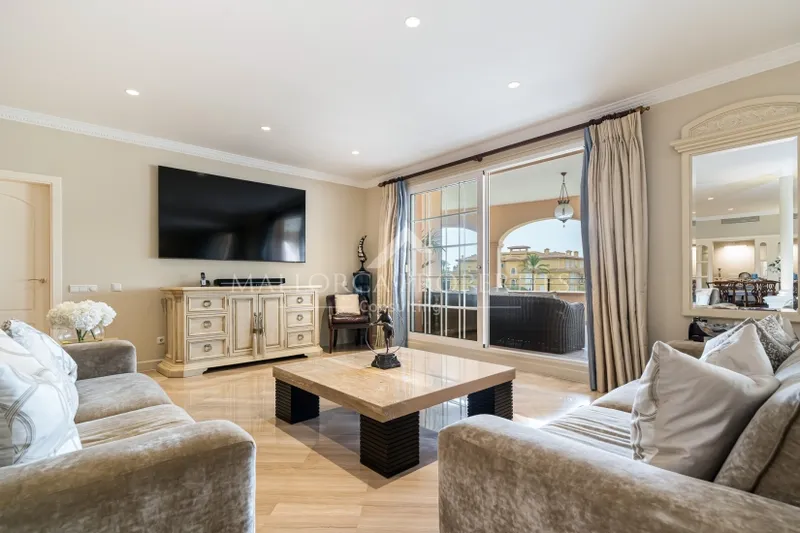 Impressive and Spacious Apartment in the Prestigious and Secure Community of Residencias Mardavall — photo 5