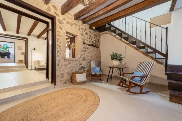 Charming village house for sale with large pool and rental license in Pollença, North Mallorca — photo 6