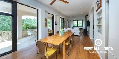Real estate agency picture 0 Ref. No. 81210 — photo 7