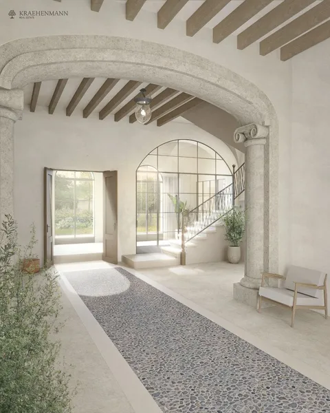 Impressive 19th century Townhouse in Llucmajor with renovation project — photo 1