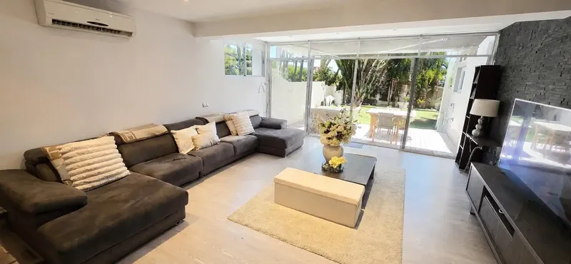 Attractive townhouse in a quiet residential area of Son Caliu, close to the coast and all necessary services — photo 2