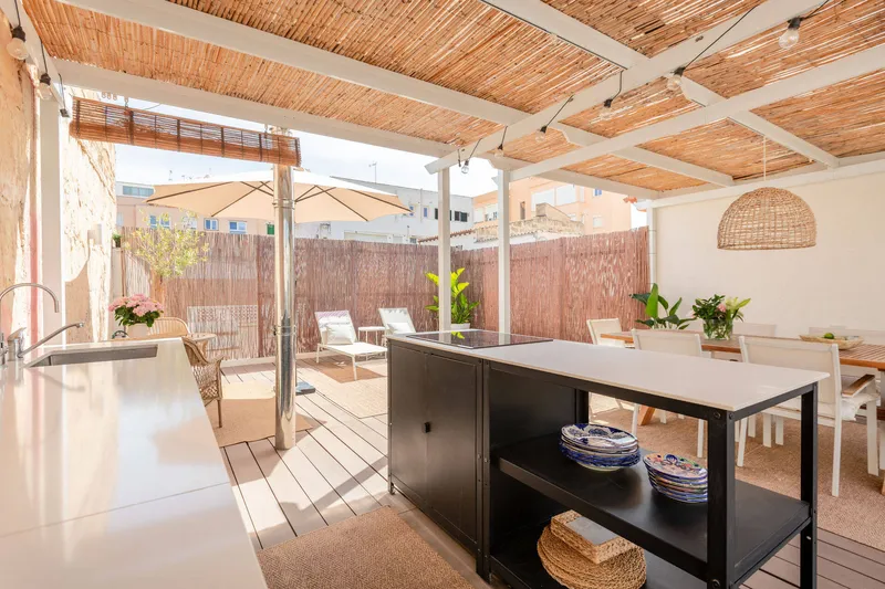 Well-preserved townhouse in the popular Son Espanyolet — photo 7