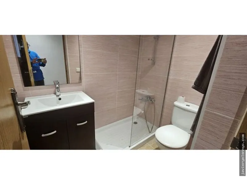 Flat for rent on Calle d'En Gual — photo 4
