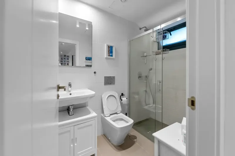 This villa, built in 2019, is located in a quiet and well-maintained residential area of Cala Murada, a few minutes by car from the — photo 10