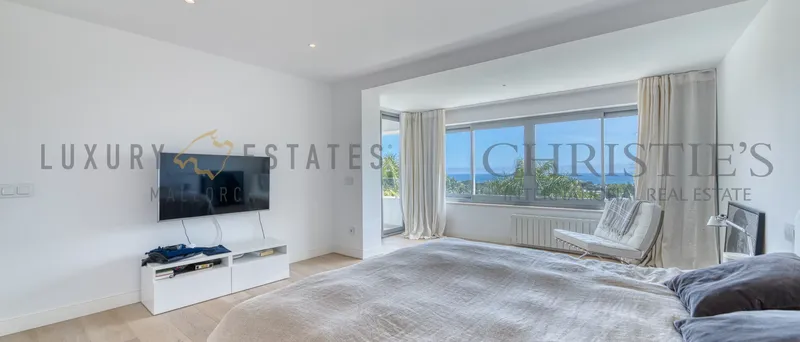 Refurbished villa in Costa den Blanes with sea views — photo 12