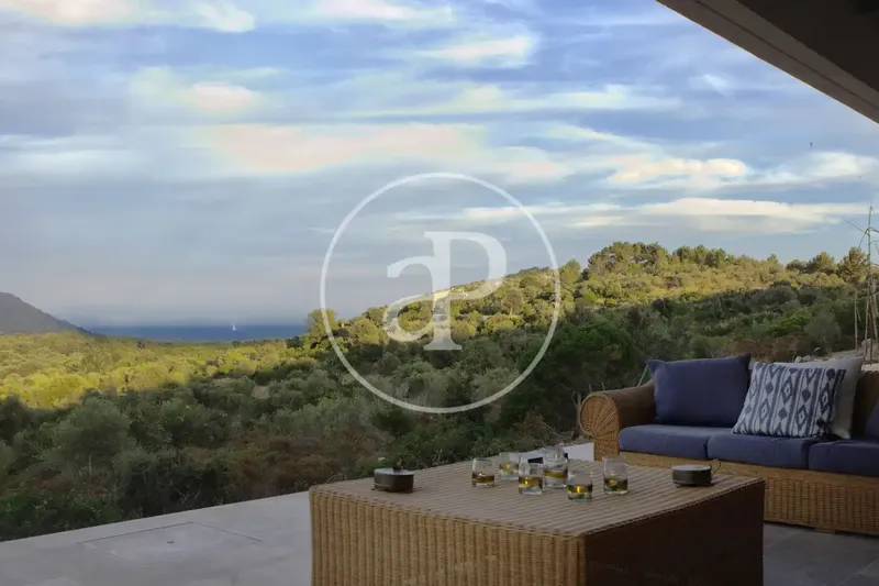 House for sale with sea views in an area near Artà — photo 2
