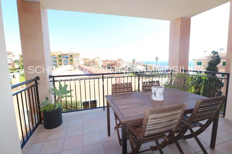 Modern apartment with 2 bedrooms and sea views — photo 5
