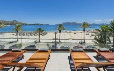 Modern style penthouse with amazing beach and sea views for sale in Pollensa, on the north of Mallorca. — photo 1