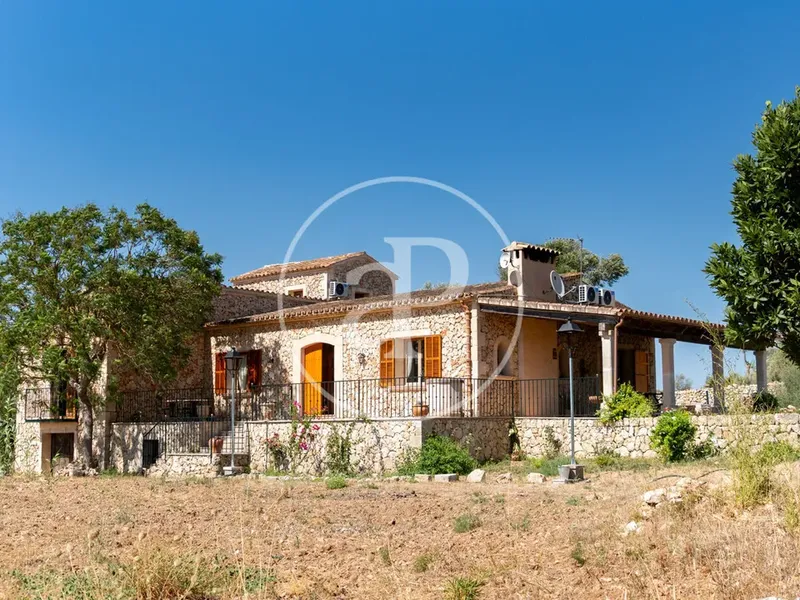 Villa in Sineu, Mallorca — photo 3