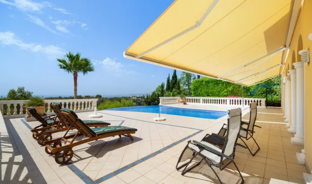 Mediterranean villa with sea views in Bendinat — photo 4