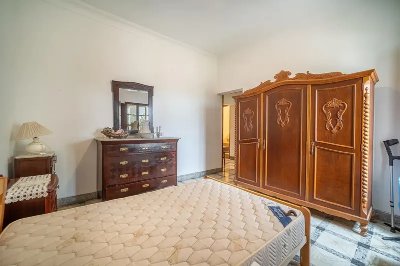 We present this magnificent detached villa located in the coveted residential area of Los Molinos, one of the most valued areas of I — photo 12