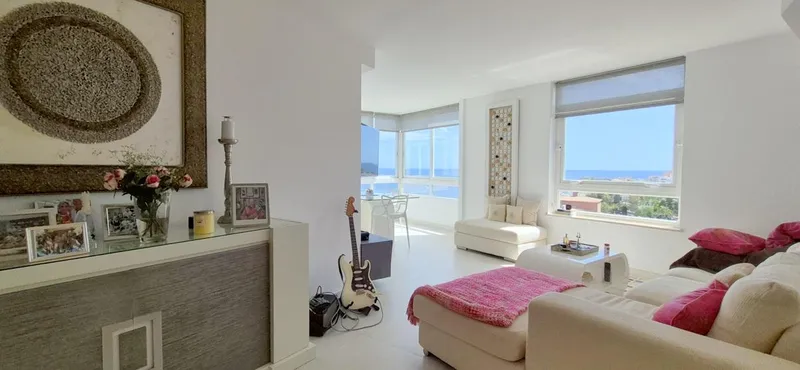 Illetes - Front Line 2 Bedroom Modern Apartment With Amazing Sea Views — photo 4